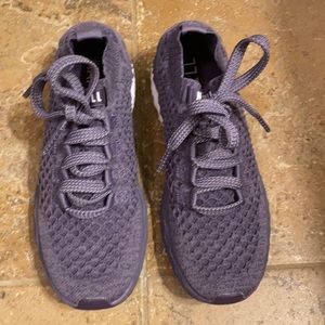 NoBull Runners size 7